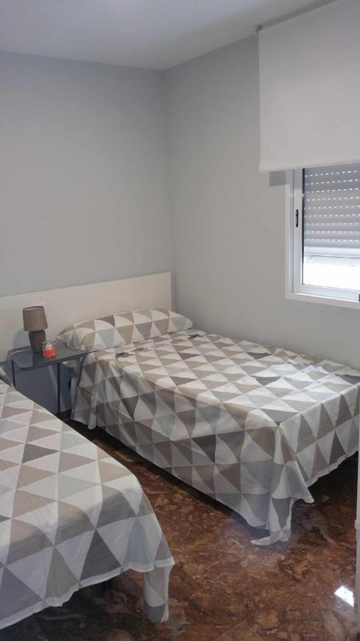 Apartament Sauces Parking Gratis Climatizado Jaén Zewnętrze zdjęcie