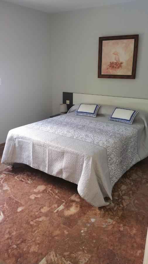 Apartament Sauces Parking Gratis Climatizado Jaén Zewnętrze zdjęcie
